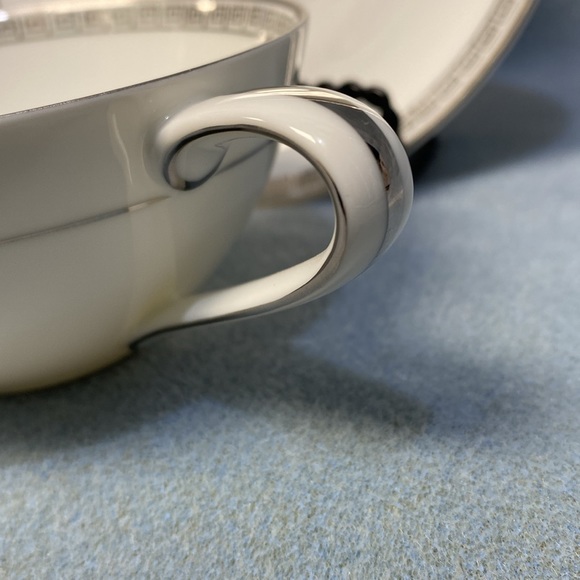 NORITAKE SILVER KEY NORITAKE CHINA PATTERN 5941 Flat Cup and Saucer Set - Picture 9 of 12